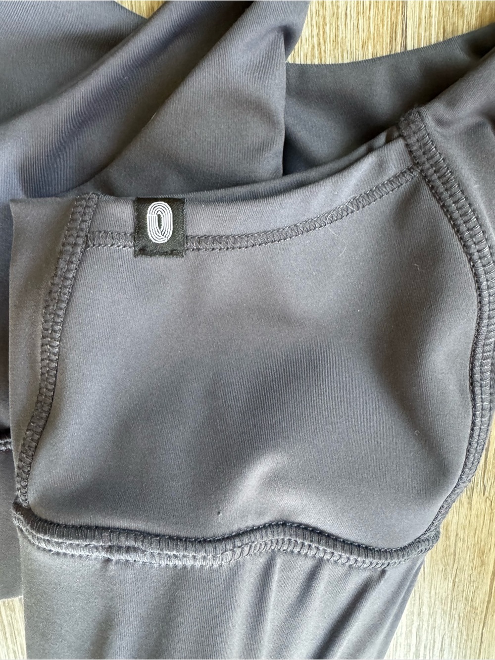 Women's Running Sports Bra - The Loop Running Supply - Picture 4 of 4